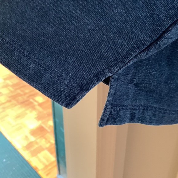 New with tags Made Well french terry button down shirt In beautiful blue - Picture 5 of 5